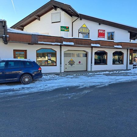 Gesa'S & Tom'S Stadtappartement Saalfelden Bagian luar foto