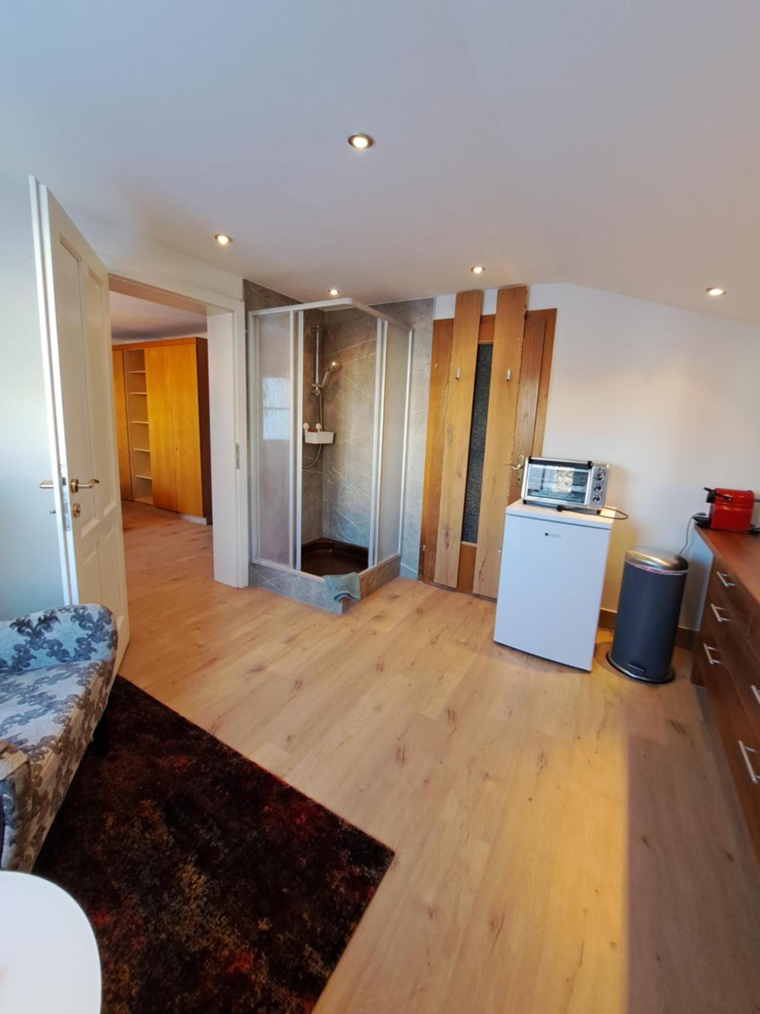 Gesa'S & Tom'S Stadtappartement Saalfelden Bagian luar foto